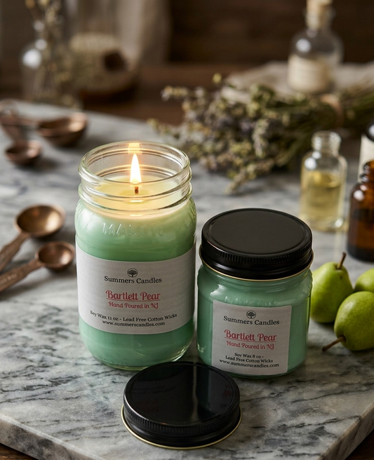 Barlett Pear Scented Candle - Summers Candles